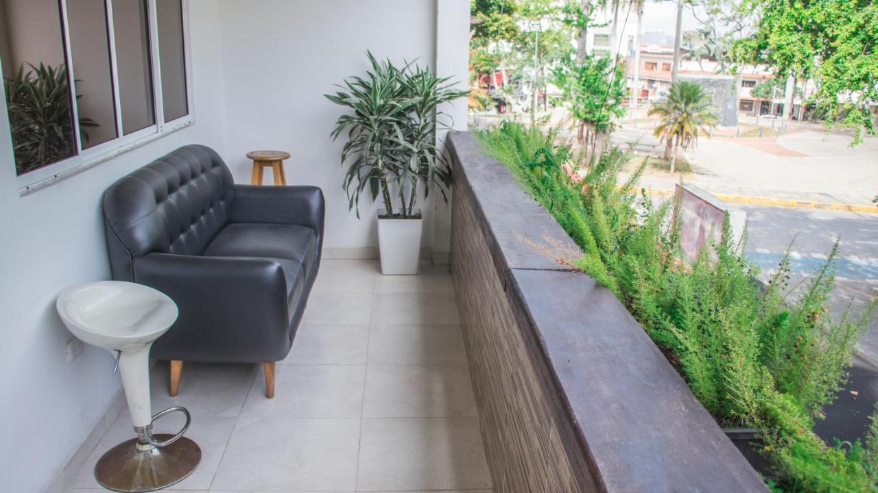 Blh Business Loft Hotel Букараманга Екстериор снимка