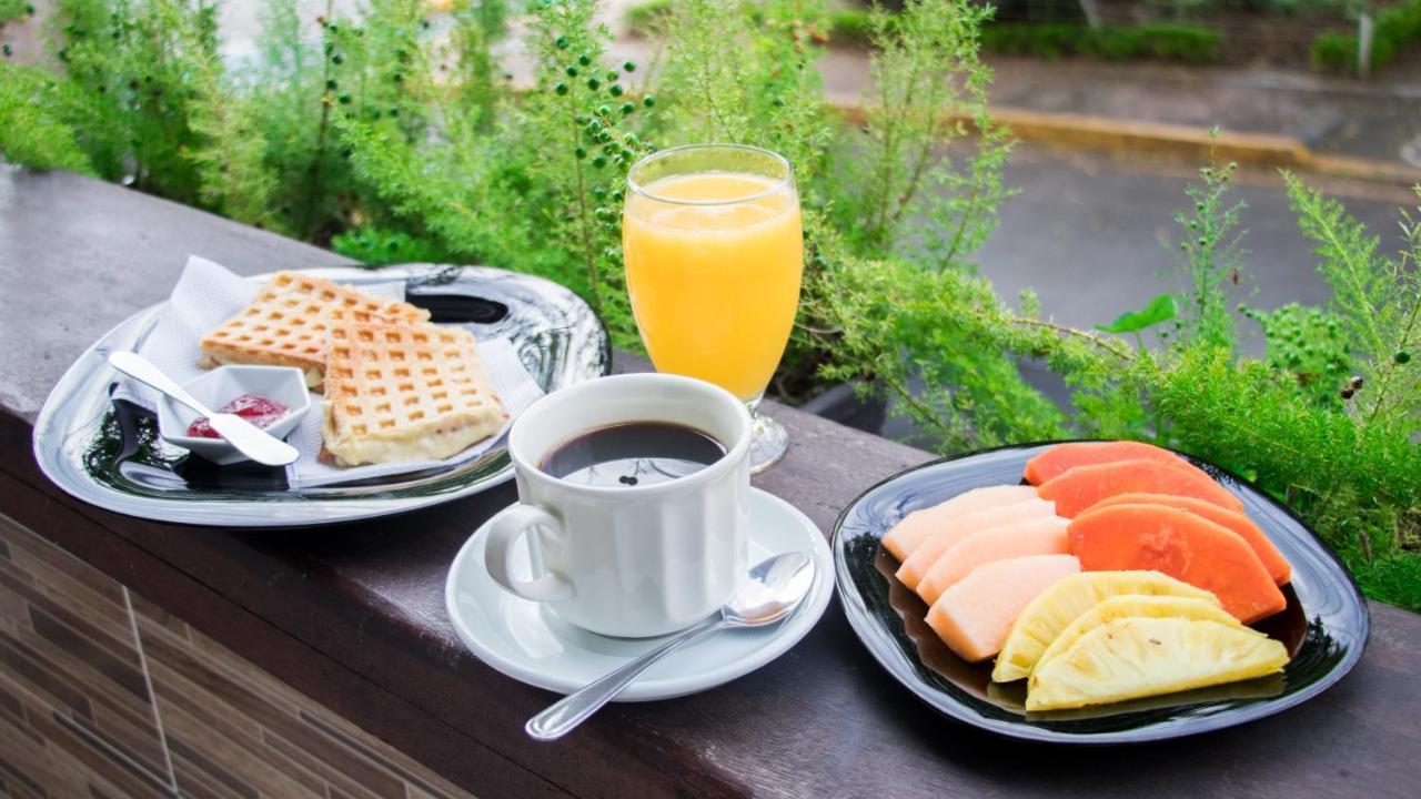 Blh Business Loft Hotel Букараманга Екстериор снимка